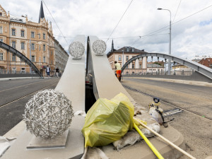 Nové bezpečnostní prvky na mostu Václava Rendera v Olomouci