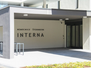 Šternberk má novou internu. Pacientům budou sloužit pokoje hotelového typu s klimatizací
