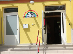 Olomoucká Barevná školka zezelenala. Napájí ji solární elektrárna na střeše