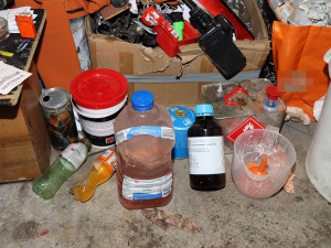 Ohromný protidrogový zásah na Šumpersku: pro gang šly zásahovky, jeden pachatel je na útěku