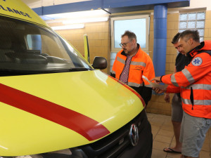 Město Černivci na jihozápadě Ukrajiny požádalo o pomoc. Dostane sanitku, která sloužila na Šumpersku