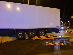 Už první den po zprovoznění řešili policisté na kruhovém objezdu v Přerově dopravní nehodu