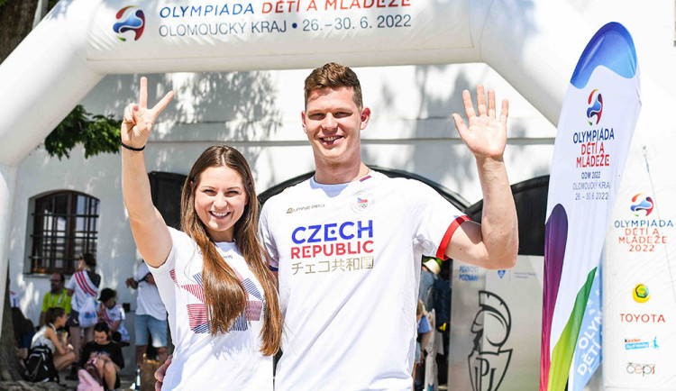 Snowboardcrossařka Vendula Hopjáková a šermíř Jakub Jurka