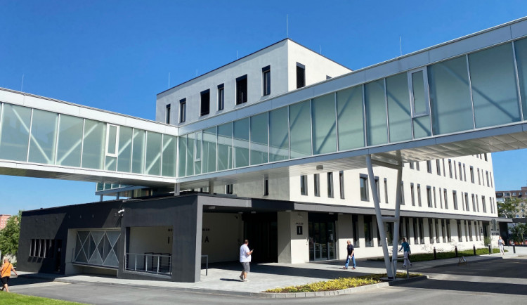 VIDEO: Klip představuje stavbu moderní interny ve Šternberku v několika minutách