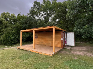 Na Hanáckých stezkách u Plumlova někdo ničí označení tratí. Může to být nebezpečné, varuje biker