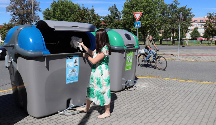 Velkokapacitní kontejnery využívají Přerované od loňského listopadu