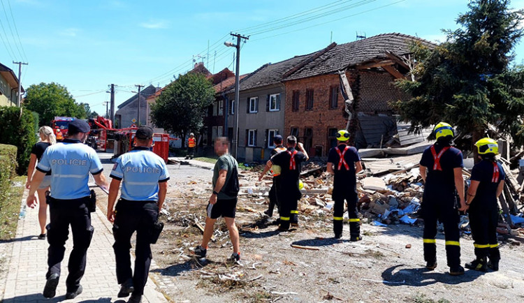 Myslel jsem, že je válka, řekl k detonaci domu senior z Olšan. Nemovitost měla jít do exekuční dražby