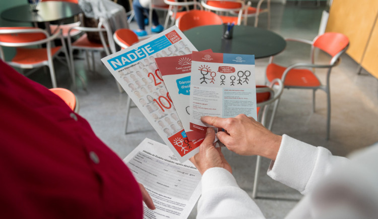 Registr dárců kostní dřeně chce rozšířit databází dobrovolníků