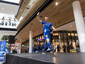 FOTOGALERIE: Sigmáci se představili fanouškům v Šantovce. Na ligu mají připravené i žluté dresy