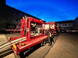 Na pomoc Českému Švýcarsku: k požáru v Hřensku vyrazili i hasiči z Olomouckého kraje