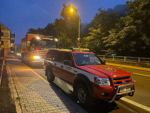 Na pomoc Českému Švýcarsku: k požáru u Hřenska vyrazili i hasiči z Olomouckého kraje