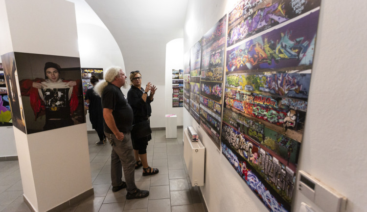 Vernisáž unikátní výstavy, která představuje olomouckou street art a graffiti scénu za posledních třicet let