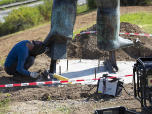 Svatý Kryštof znovu dohlíží na dálnici u Olomouce. Zloděje se najít nepodařilo