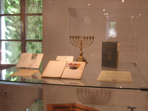 Návrat domů nežádoucí. Výstava ve Špalíčku připomíná tragické osudy prostějovských Židů