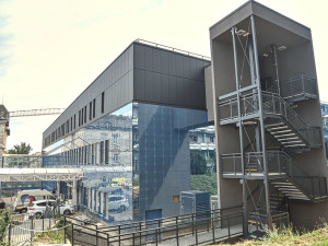 Důležitá olomoucká klinika anesteziologie, resuscitace a intenzivní medicíny získala moderní zázemí