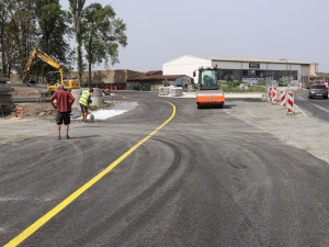 Na budovaném průtahu Přerovem začne stavba druhé poloviny kruhové křižovatky k Precheze