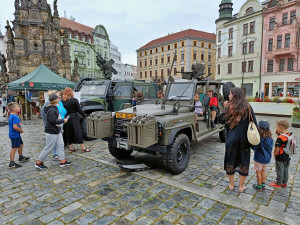 V Olomouci vzniká pískovcová socha císařovny Marie Terezie. Probíhá Týden vojenské historie