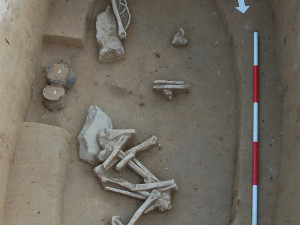 U Dětkovic archeologové objevili další tisíce let staré hroby, některé byly vykradené