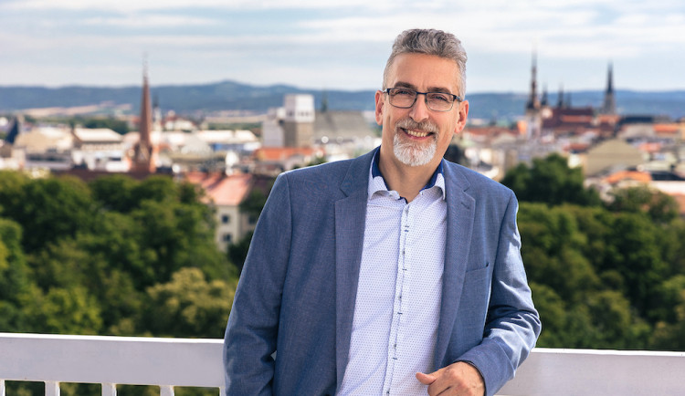 Primátor města Olomouce Mirek Žbánek bude odpovídat na vaše dotazy online