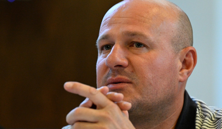 size3-16622200519156-139-neni-to-jen-o-financich-kdyz-nemate-spravne-vedeni-neprorazite-na-svetovou-uroven-rika-tomas-enge