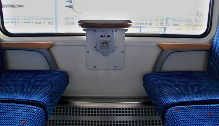 Zpoždění vlaku či nefunkční Wi-Fi: nároky na odškodnění mají specifická pravidla