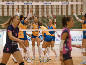 Prostějovské volejbalistky v dramatu ovládly turnaji v Olomouci, domácí tým skončil druhý