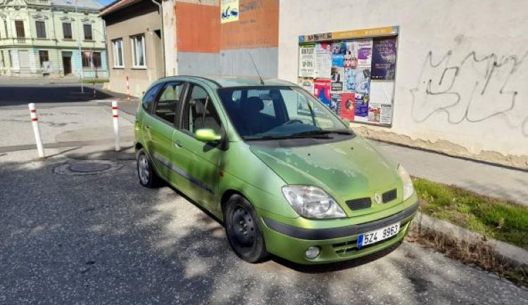 Prostějov vyzývá majitele vraků, ať je z ulic odstraní. Jinak zaplatí za odtah a odstavení