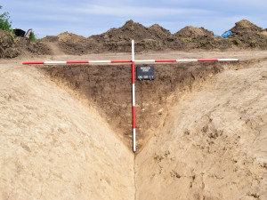 U Němčic nad Hanou archeologové objevili zabité meče. Šlo o keltský rituál po smrti bojovníka