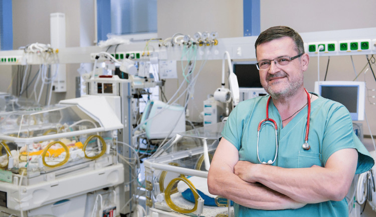 16640310239815-124-lumir-kantor-foto-lk