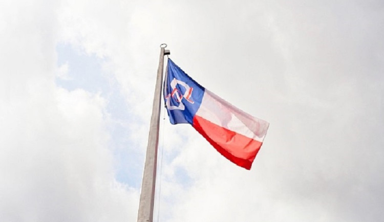 Hradec vyvěsil vlajku Sokolů, Památný den sokolstva se blíží