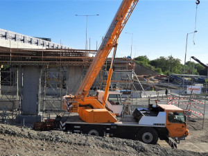 Konec kolon u Prostějova. Silničáři dokončili opravy sjezdu z dálnice a pro letošek i estakády