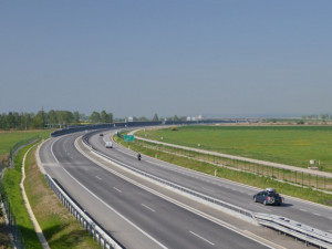 Nejvyšší soud otevřel cestu ke stavbě dálnice D55 z Olomouce do Kokor
