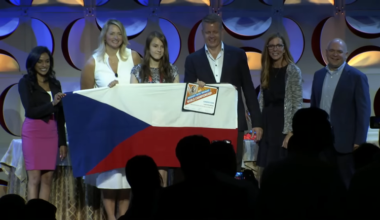 Ajťačka Lucie ze Šumperka se blýskla na šampionátu v Kalifornii