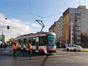 Novou olomouckou trať už testují tramvaje. Cestujícím se otevře v listopadu