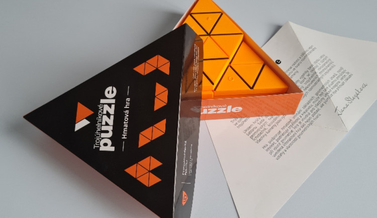 3D tiskárny na Přírodovědecké fakultě vyrábí hmatovou hru. Pomůže nevidomým i při výuce geometrie