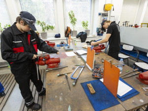 Honeywell podpořil talentované žáky v Lutíně. Propojení školy a praxe je ideální, shodli se ředitelé