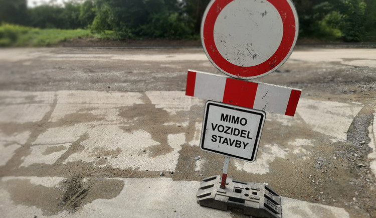 Omezení na rušném tahu: mostek na Přerovské ulici v Olomouci čeká měsíční rekonstrukce