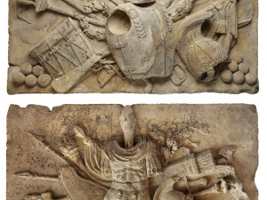 Reliéfy z vnější strany Františkovy brány