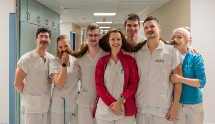 Lékařky a lékaři Urologické kliniky Fakultní nemocnice Olomouc zdůrazňují důležitost preventivního vyšetření