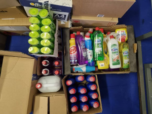 Sbírka pro ukrajinskou armádu v Uničově má i přes negativní reakce obrovský úspěch. Pokračuje v pátek