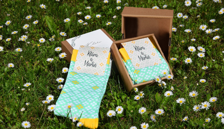 size3-16687737096725-2-ponozky-byly-symbolem-bohatstvi-a-stylu-egyptane-je-dokonce-nosili-i-v-sandalech