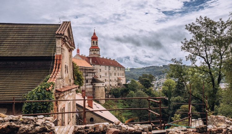 V Náchodě se od zítřka bude relaxovat jedna báseň, zámecký kopec bude ideální volbou