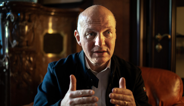 size3-16704202973383-139-s-vyrovnanim-prav-stejnopohlavnich-paru-nemam-problem-svazek-bych-nenazyval-manzelstvim-rika-fischer