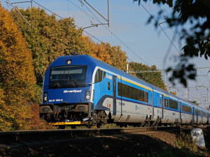 Cestující mezi Ostravou, Olomoucí a Prahou budou moct jet i vlaky railjet a InterJet