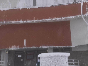 Lyžaři vyrazili do Jeseníků a Hrubé Vody. Na Dolní Moravě se zranila čtrnáctiletá snowboardistka