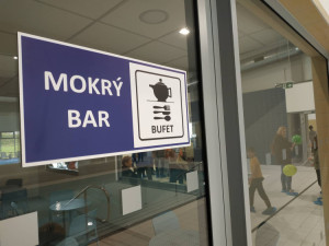 Ve Šternberku se otevřelo moderní akvacentrum s wellness. Město nakonec 200 milionů zaplatilo samo, nelituje