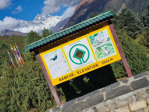 SAMA V NEPÁLU: Himalájská facka, první pohled na horské velikány a osobní loučení