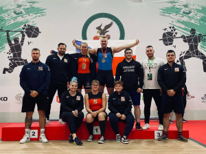 Arnošt Vogel z Haňovic vybojoval na mistrovství Evropy juniorů ve vzpírání bronz