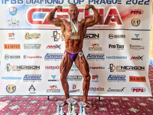 Sezona bolesti a úspěchů. Když zavlaje česká vlajka, je to pecka, libuje si kulturista Patrik Šerý