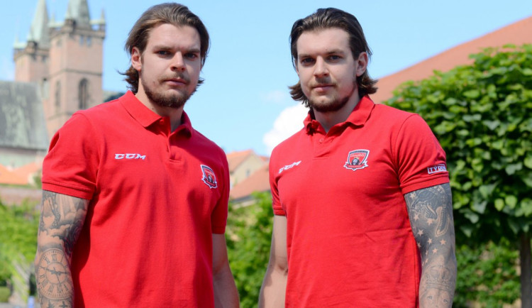 Hokejové šachy se odehrály mezi Mladou Boleslaví a Hradcem králové